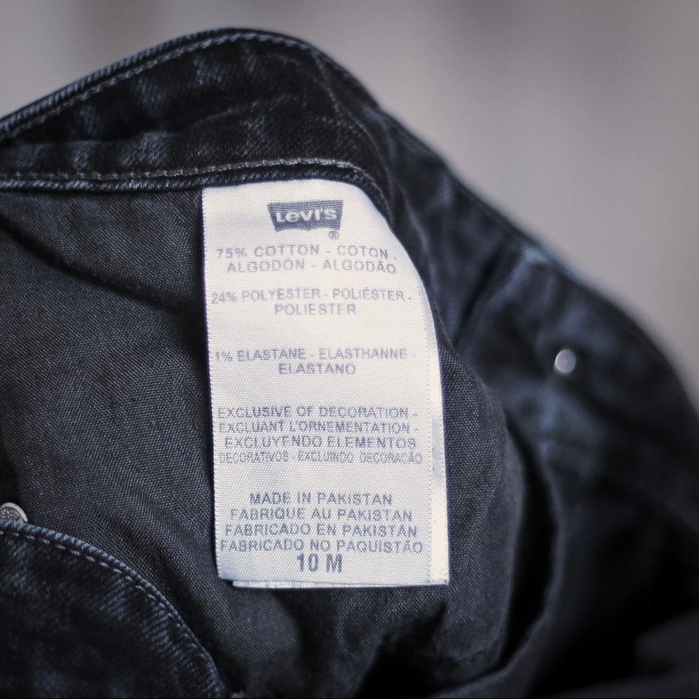 Levi’s Mid Rise Skinny Jean. - Picture 8 of 8